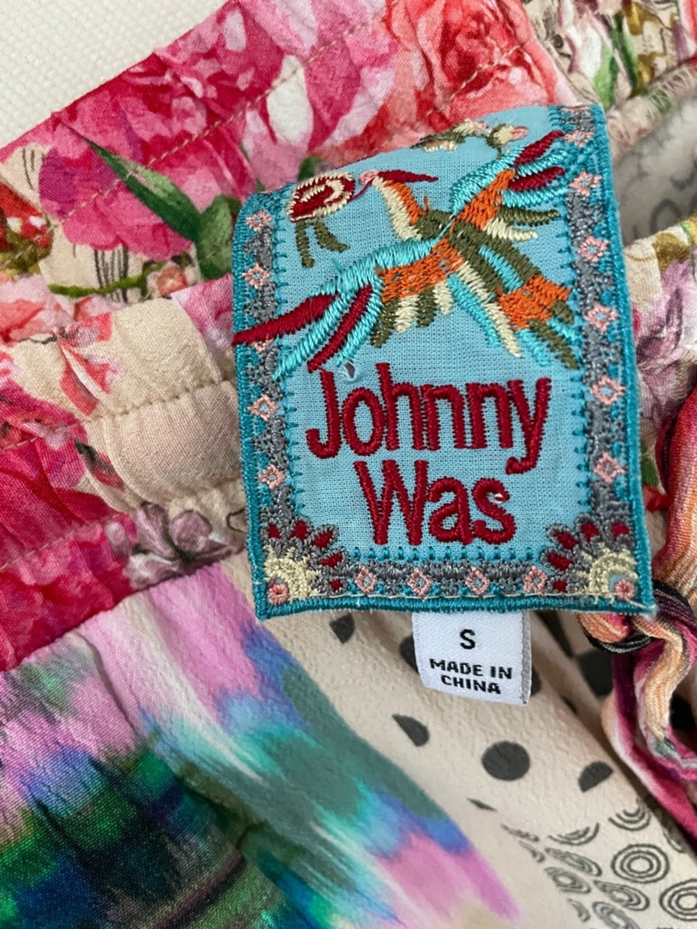 Johnny Was Embroidered Blue Label on Multicolor Floral Fabric - Picture 2 of 7
